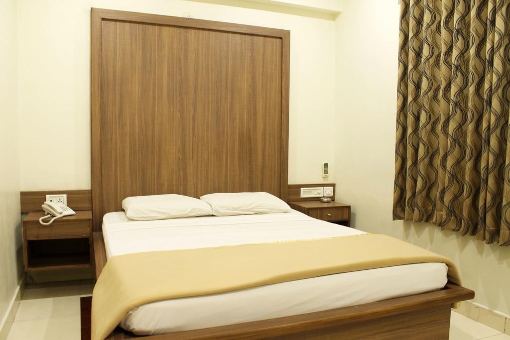 Hotel Stay Inn Bangalore Zimmer foto