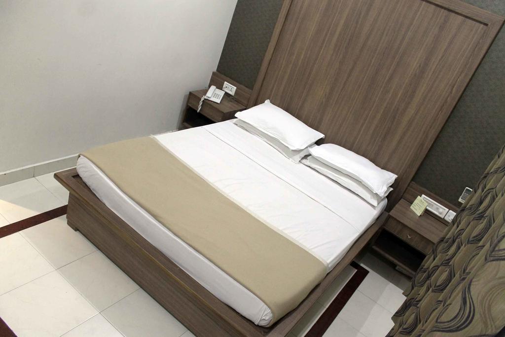 Hotel Stay Inn Bangalore Exterior foto